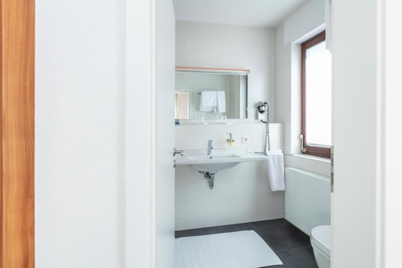 Hotel Krone Strassdorf Schwäbisch Gmünd Kültér fotó
