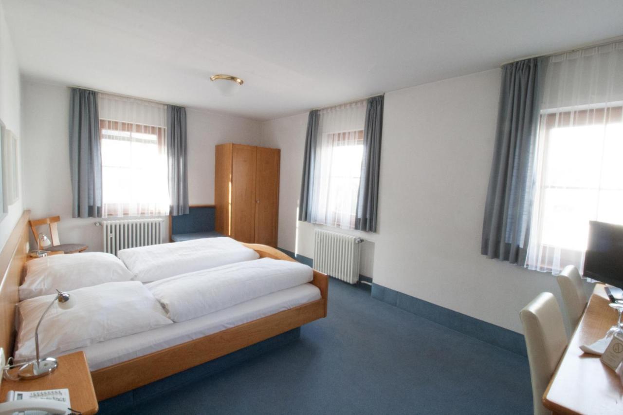 Hotel Krone Strassdorf Schwäbisch Gmünd Kültér fotó